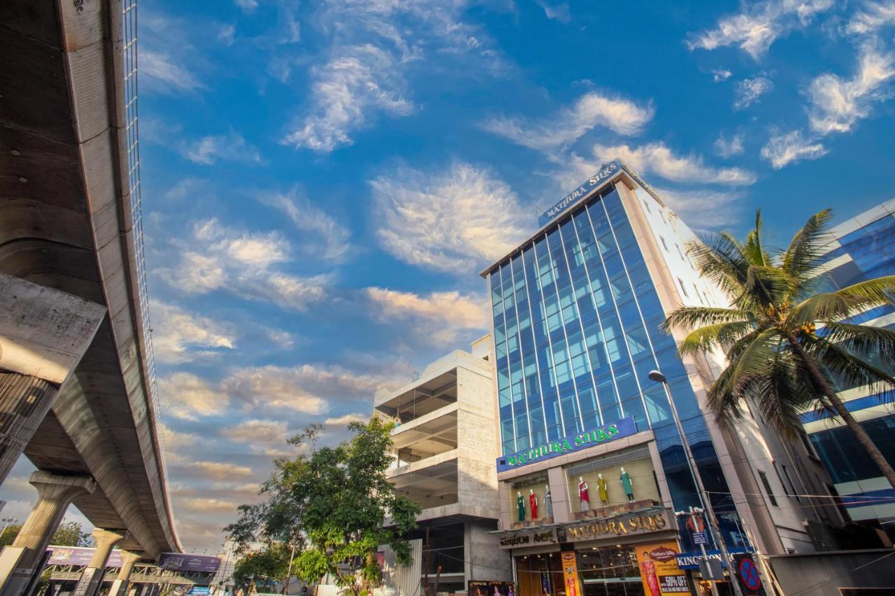 Kingston Hotel Бенґалуру Екстер'єр фото